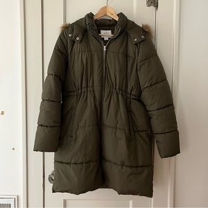 Old Navy Maternity puffer jacket